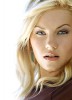 photo Elisha Cuthbert